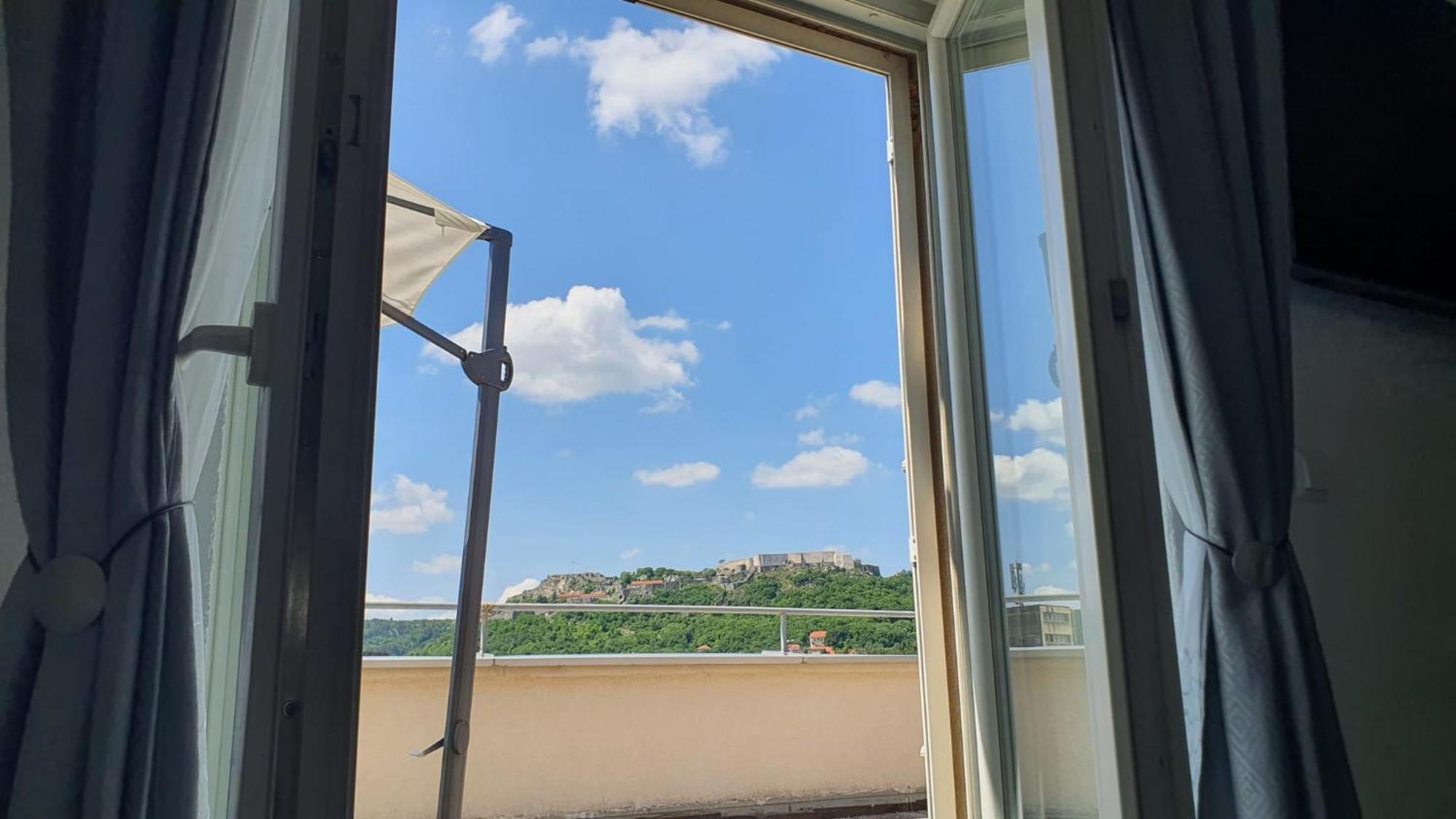 Apartman Kovacic - Knin Buitenkant foto